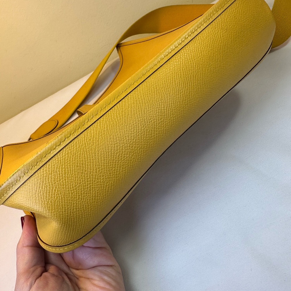 Hermes Evelyne PM Petit Modele Mustard Yellow Palladium HDW Square M 2009 COA - Picture 10 of 17